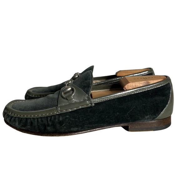 Gucci Horsebit Gray Accent Velvet Patent Leather Slip On Loafers Men’s Shoes 8